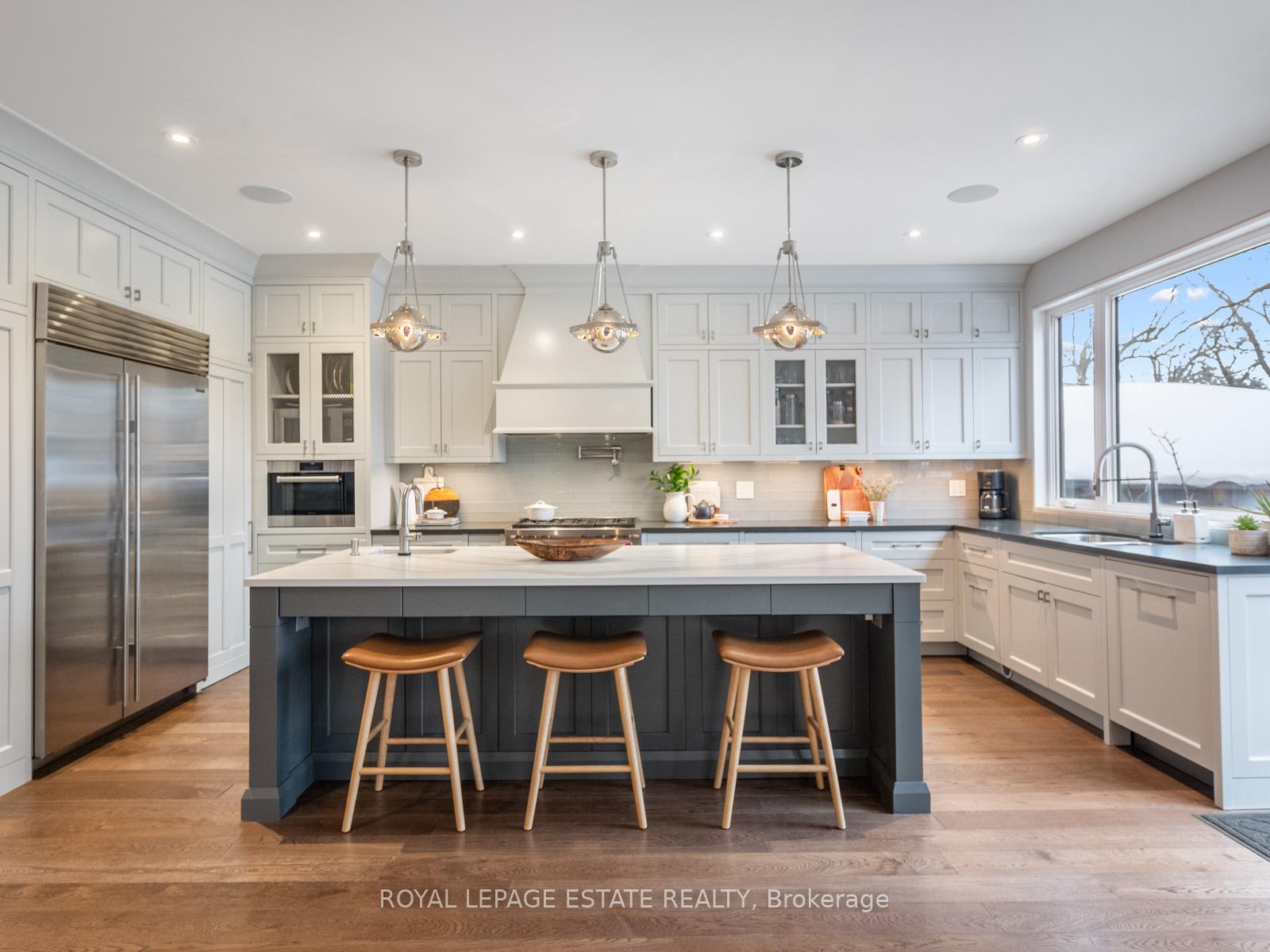 Photo 12 of 37 Glen Ames, Toronto, The Beaches — HOMEH