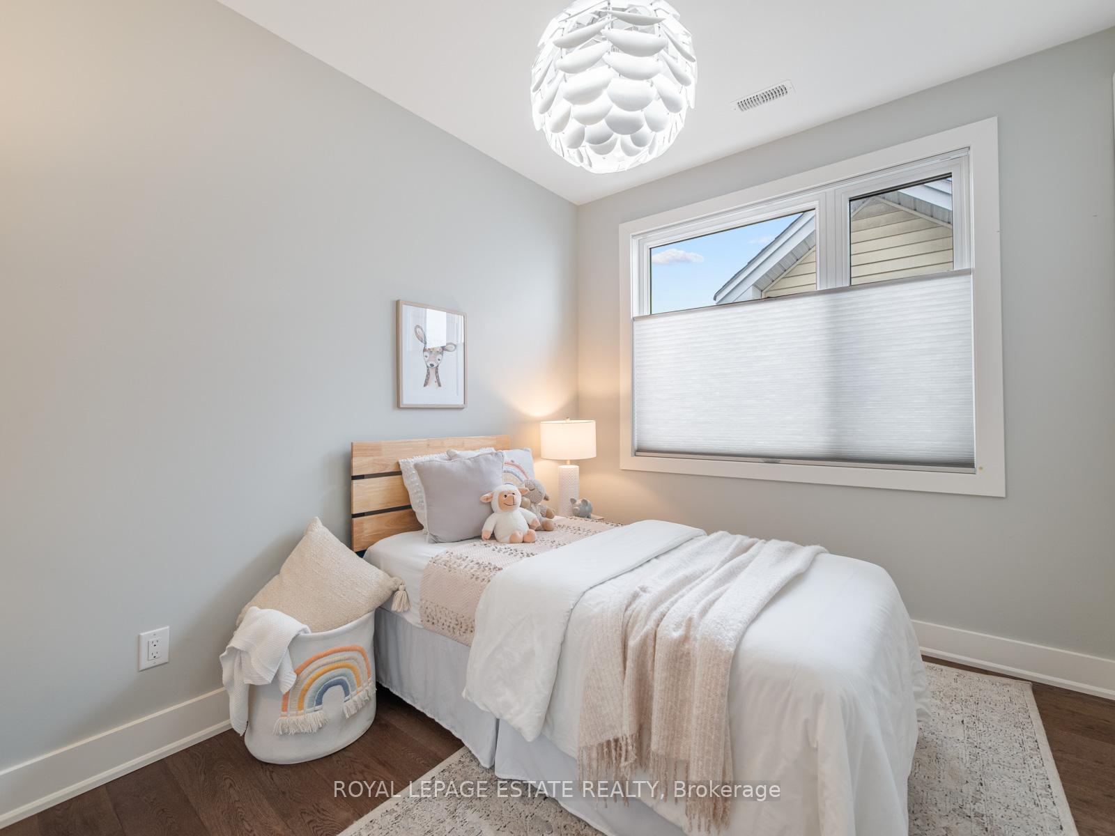 Photo 26 of 37 Glen Ames, Toronto, The Beaches — HOMEH