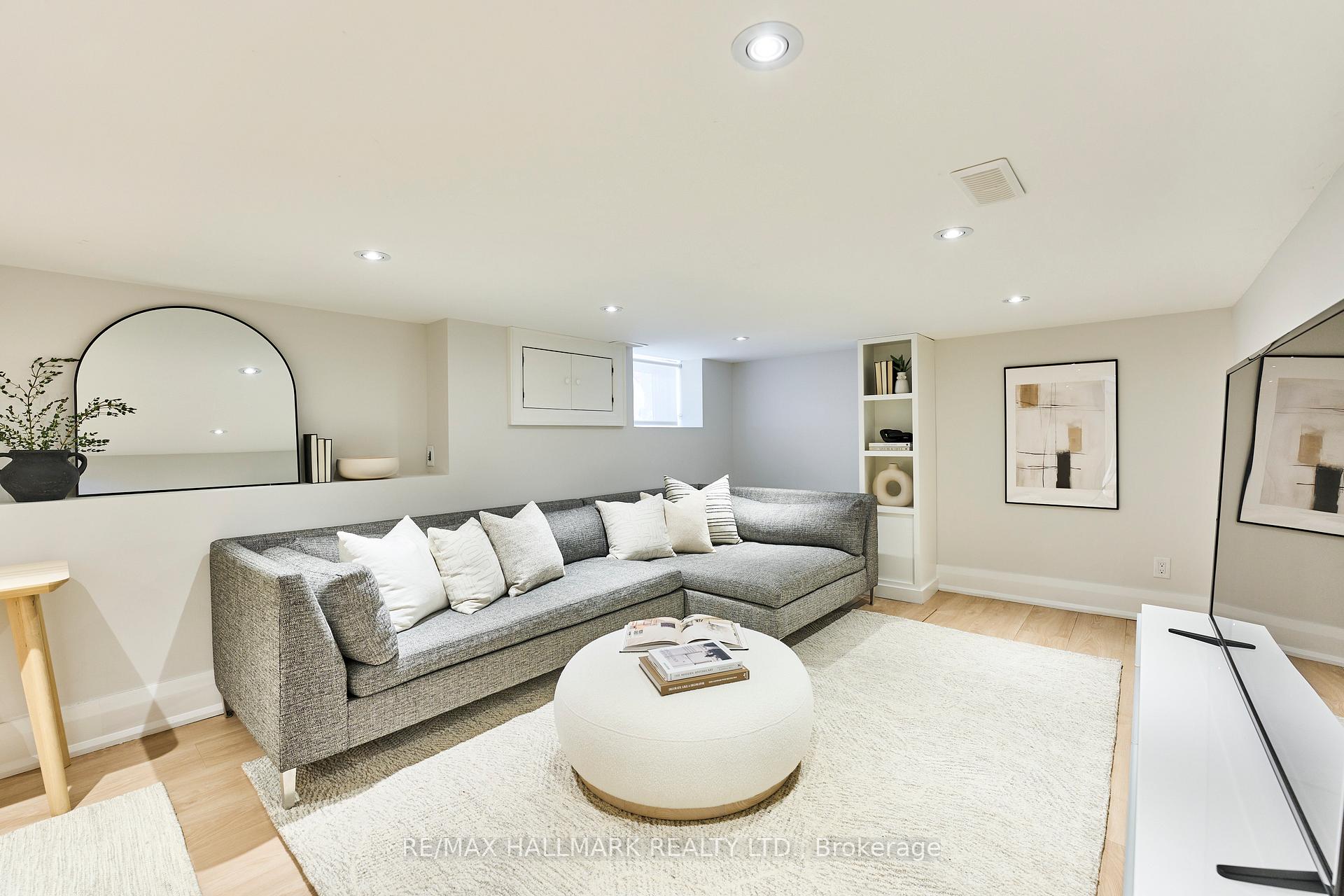Photo 33 of 77 Hiltz Avenue, Toronto, South Riverdale — HOMEH
