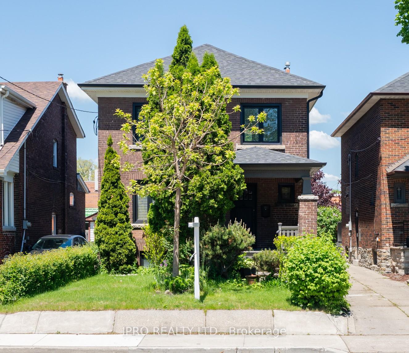 Photo 2 of 12 Mortimer Avenue, Toronto, Broadview North — HOMEH