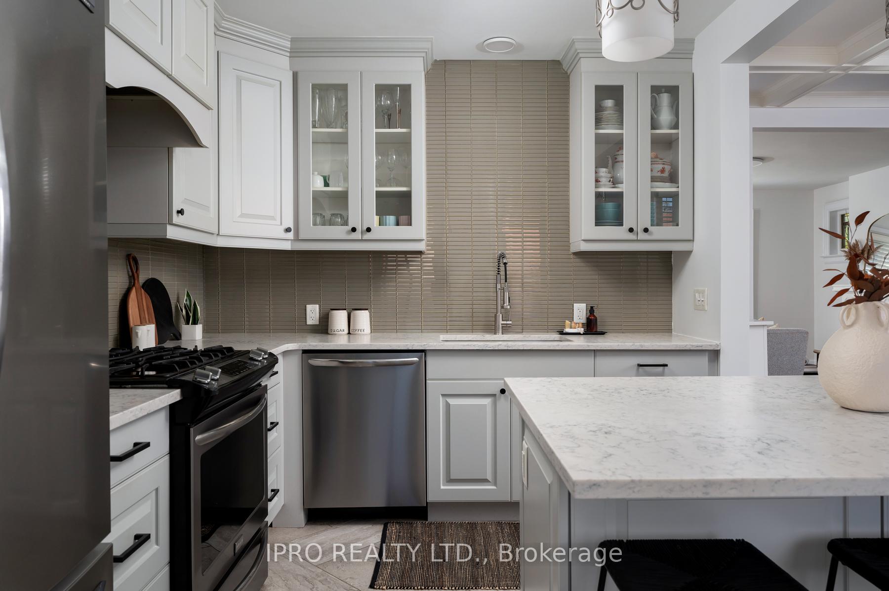 Photo 20 of 12 Mortimer Avenue, Toronto, Broadview North — HOMEH
