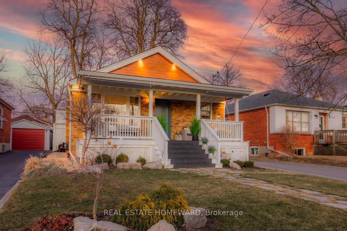 Photo 1 of 39 Compton Drive, Scarborough, Wexford-Maryvale — HOMEH