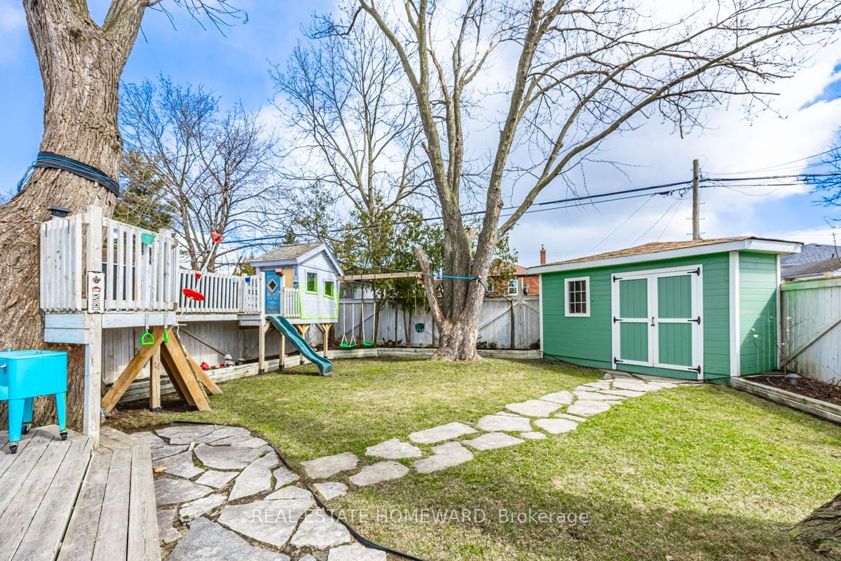 Photo 22 of 39 Compton Drive, Scarborough, Wexford-Maryvale — HOMEH
