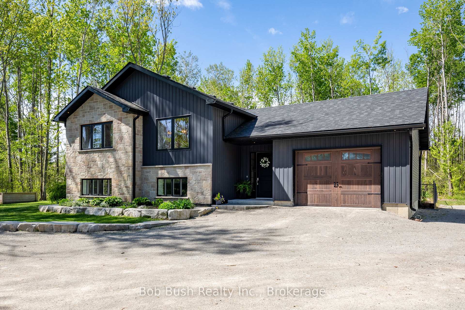 Photo 1 of 4 Davis Drive, Tay, Victoria Harbour — HOMEH