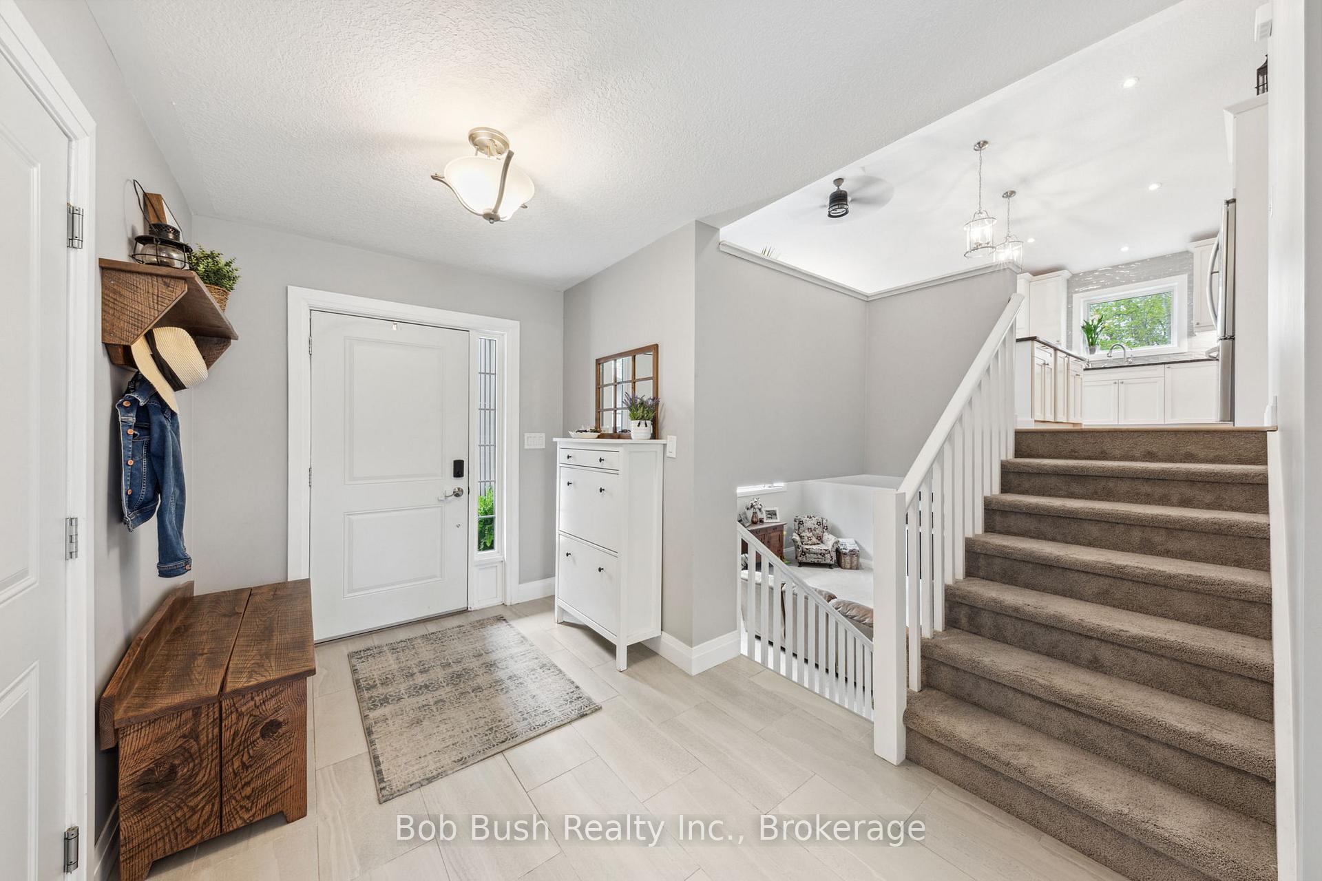 Photo 5 of 4 Davis Drive, Tay, Victoria Harbour — HOMEH