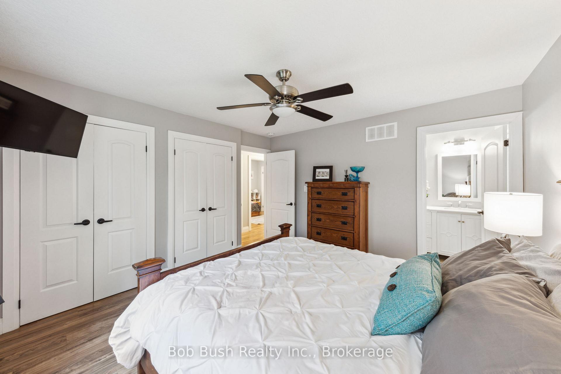 Photo 14 of 4 Davis Drive, Tay, Victoria Harbour — HOMEH