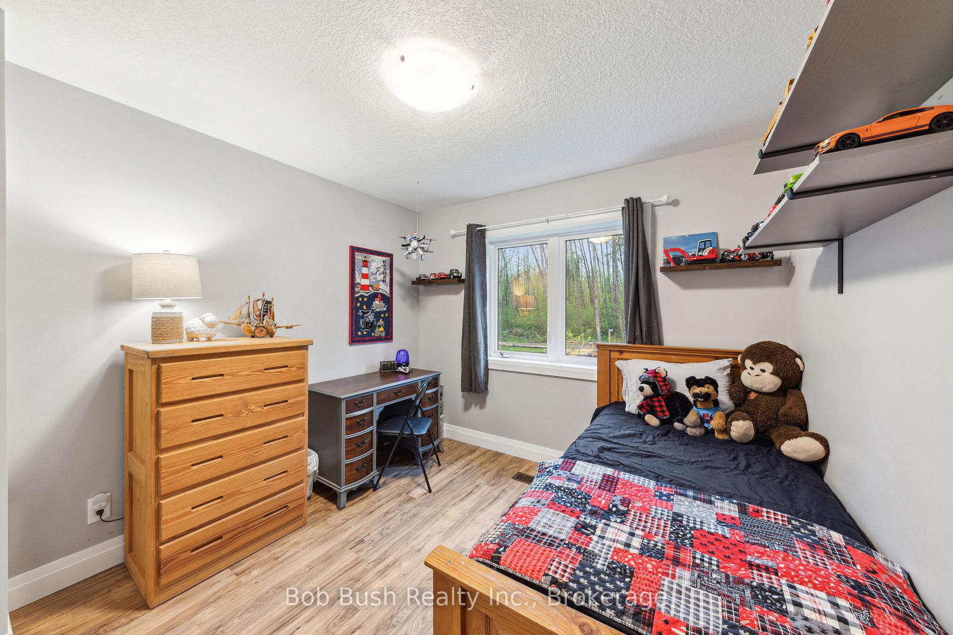 Photo 18 of 4 Davis Drive, Tay, Victoria Harbour — HOMEH