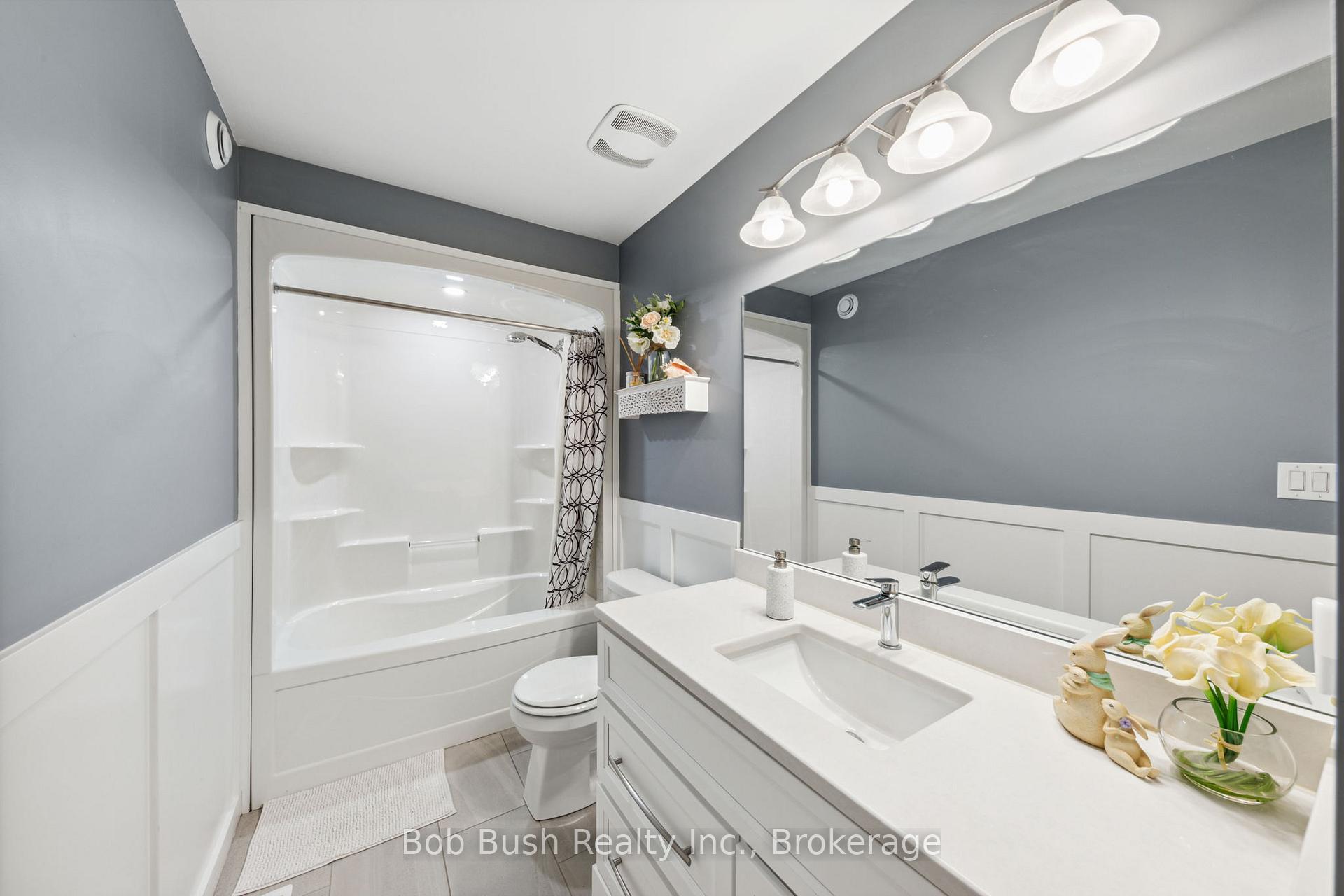 Photo 20 of 4 Davis Drive, Tay, Victoria Harbour — HOMEH