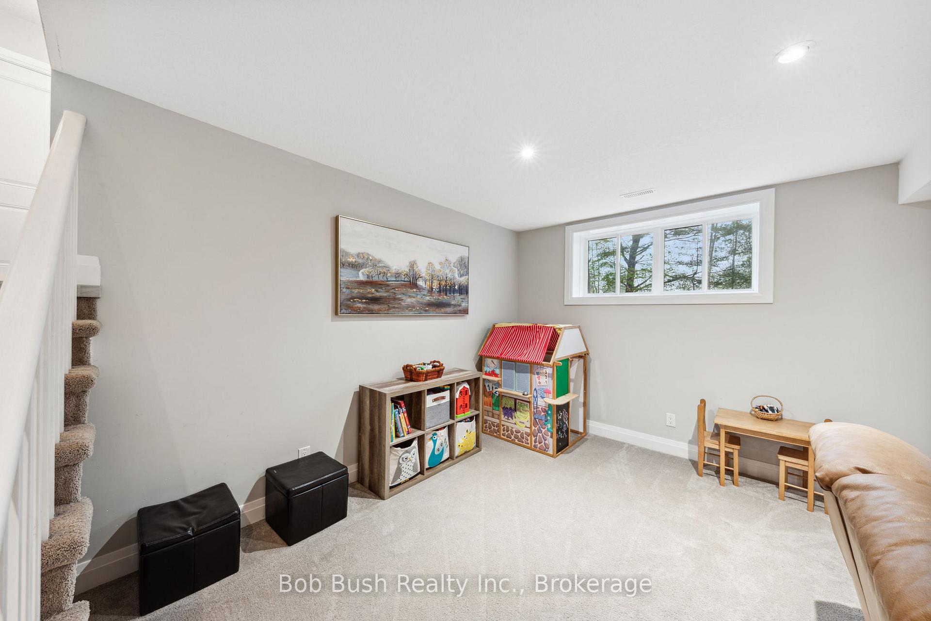Photo 25 of 4 Davis Drive, Tay, Victoria Harbour — HOMEH