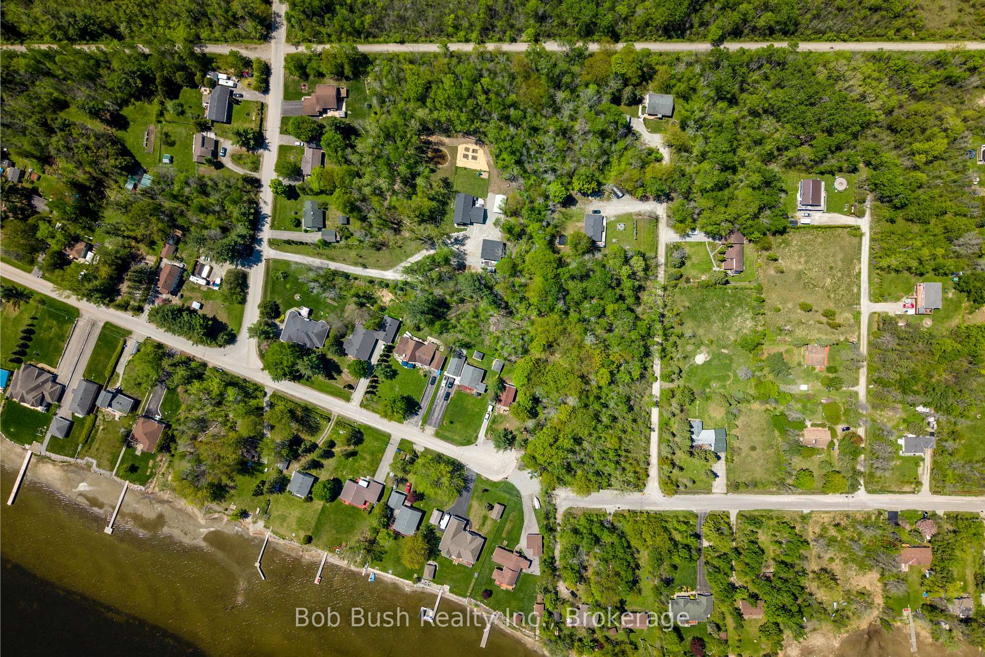 Photo 41 of 4 Davis Drive, Tay, Victoria Harbour — HOMEH