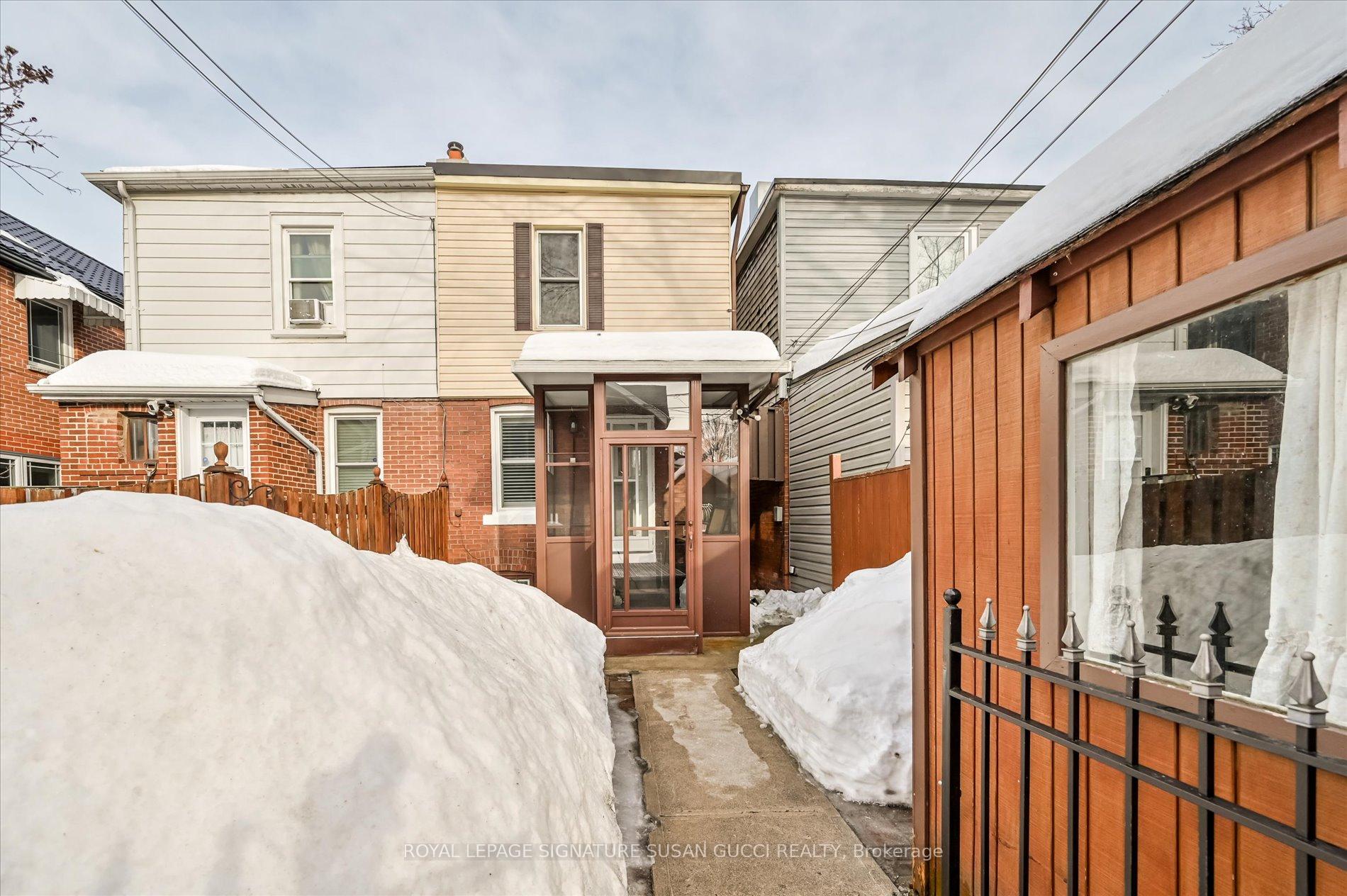 Photo 23 of 100 Main Street, Toronto, East End-Danforth — HOMEH