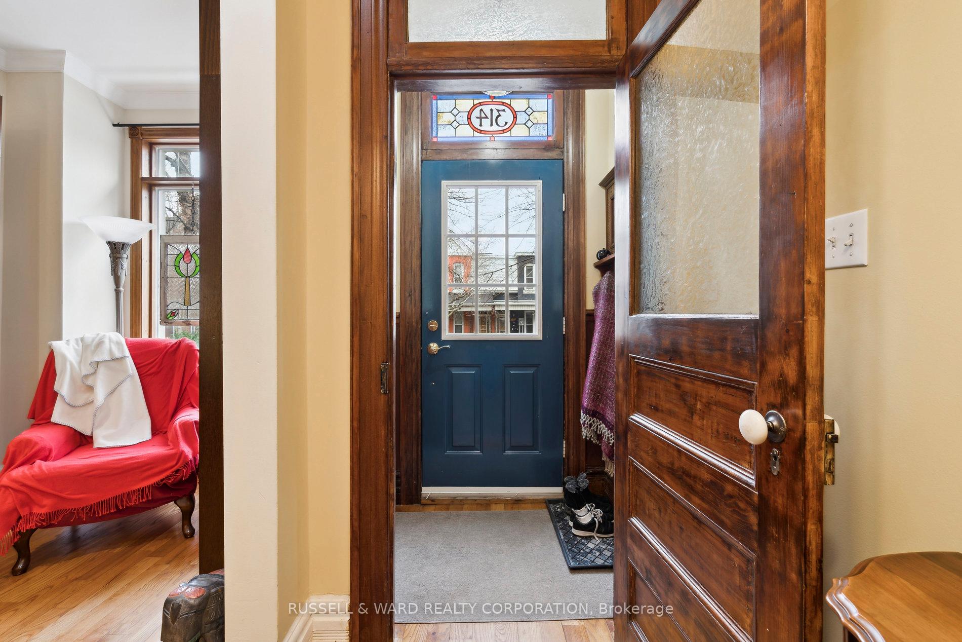 Photo 6 of 314 Euclid Avenue, Toronto, Trinity-Bellwoods — HOMEH