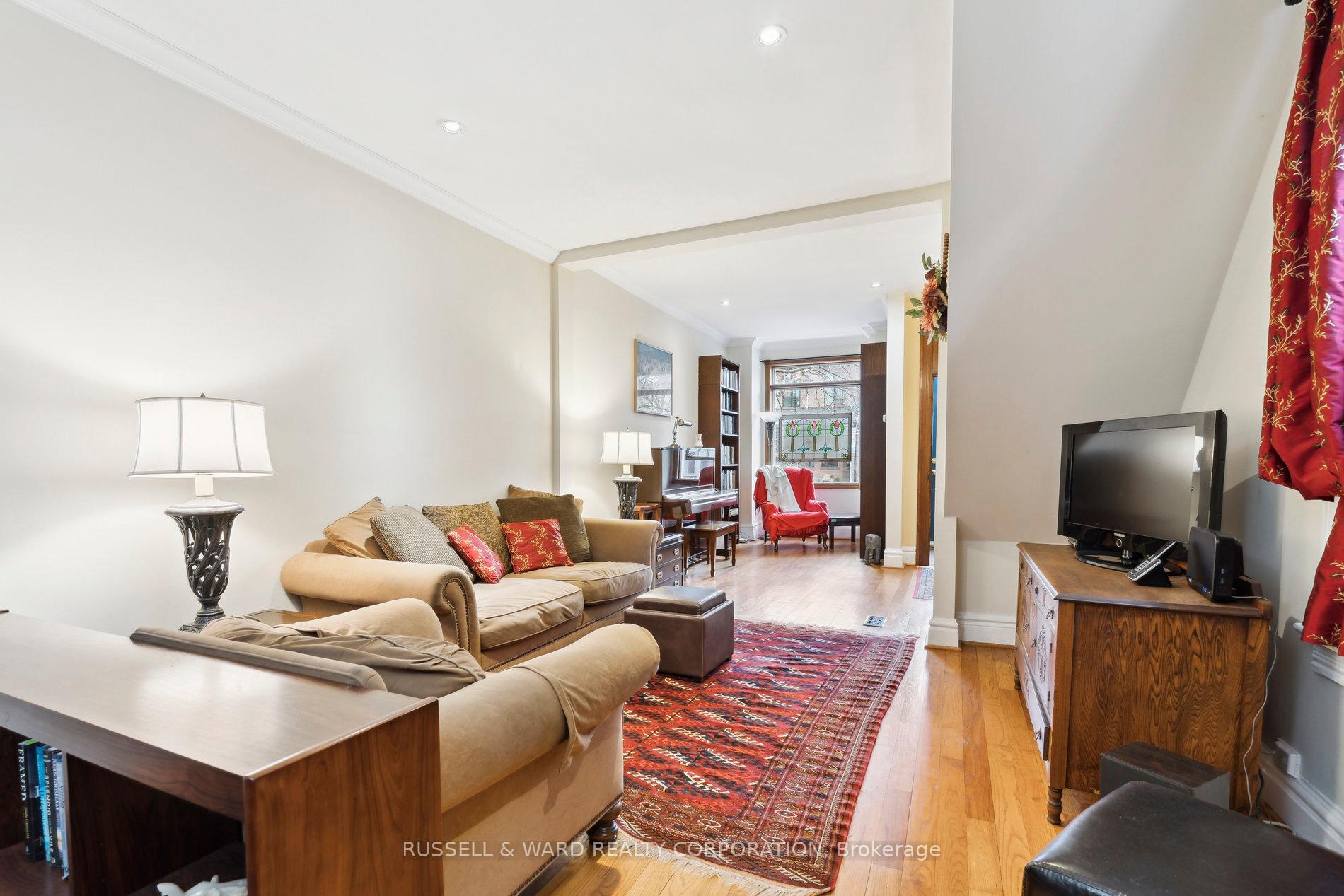 Photo 11 of 314 Euclid Avenue, Toronto, Trinity-Bellwoods — HOMEH