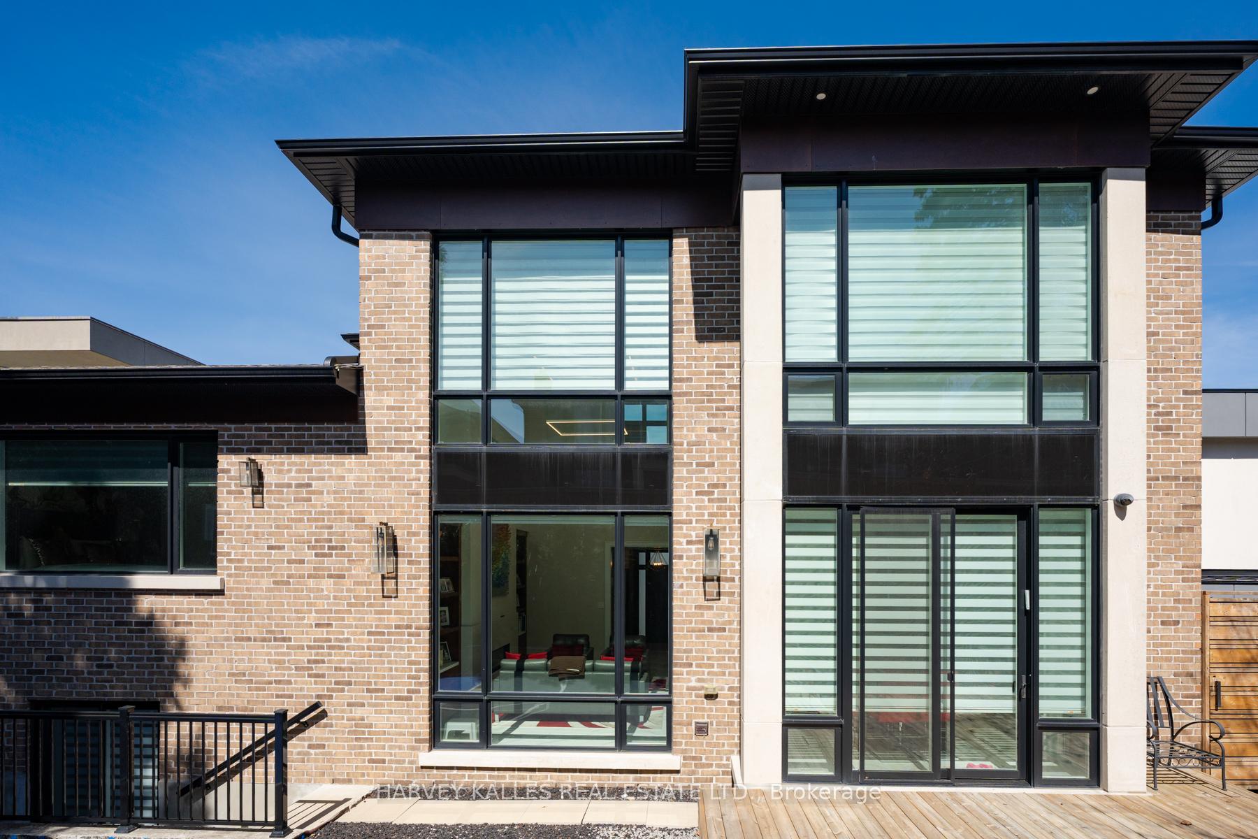 Photo 40 of 313 Hillhurst Boulevard, Toronto, Englemount-Lawrence — HOMEH