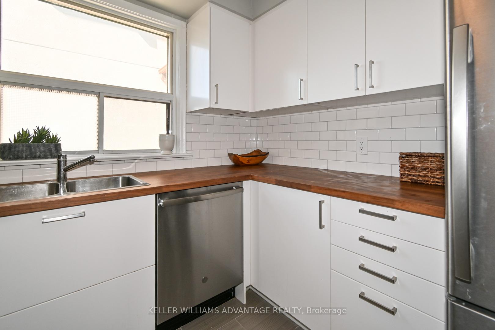 Photo 13 of Unit Upper, 226 Pickering Street, Toronto, East End-Danforth — HOMEH