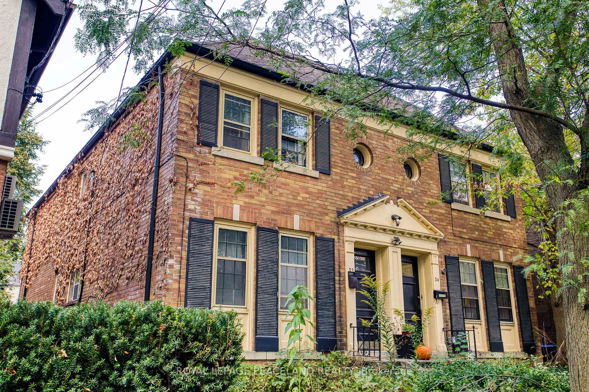 Photo 13 of 32 Strathgowan Avenue, Toronto, Lawrence Park South — HOMEH