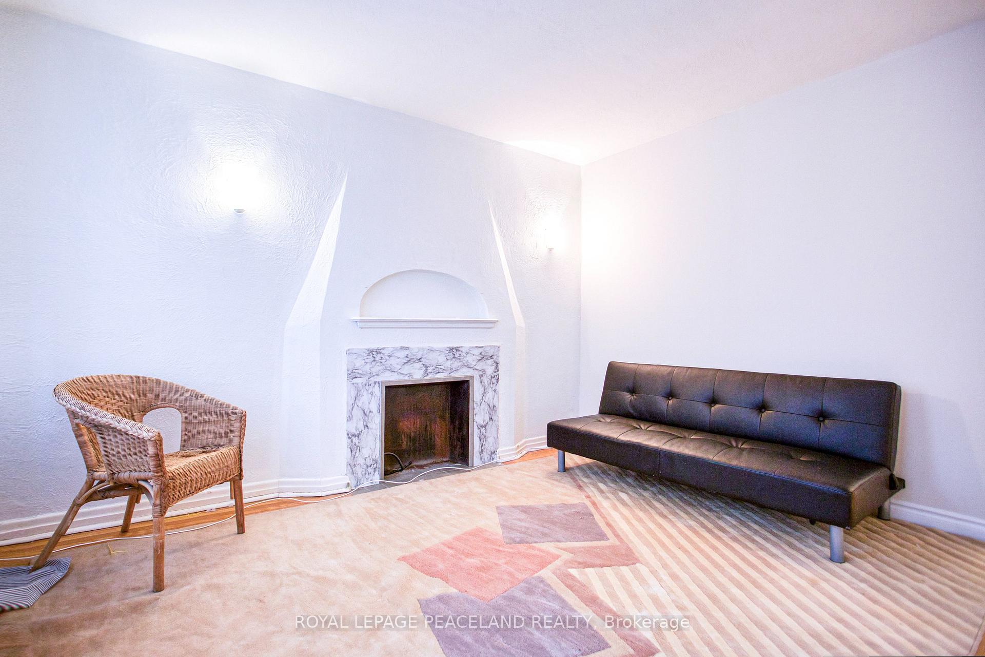 Photo 12 of 32 Strathgowan Avenue, Toronto, Lawrence Park South — HOMEH
