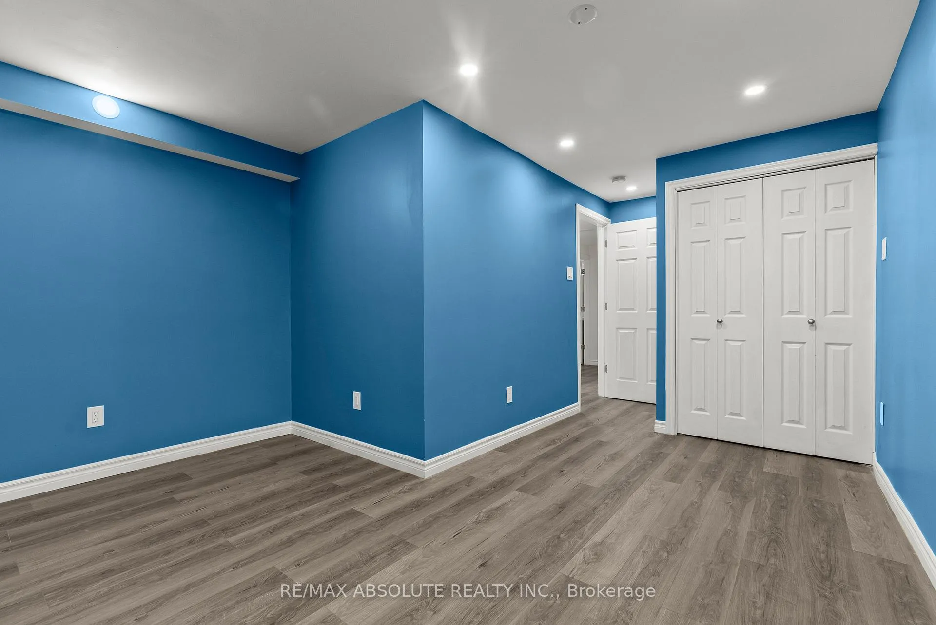 Photo 11 of 6 Howard Court, Ottawa, Barrhaven - Hearts Desire — HOMEH