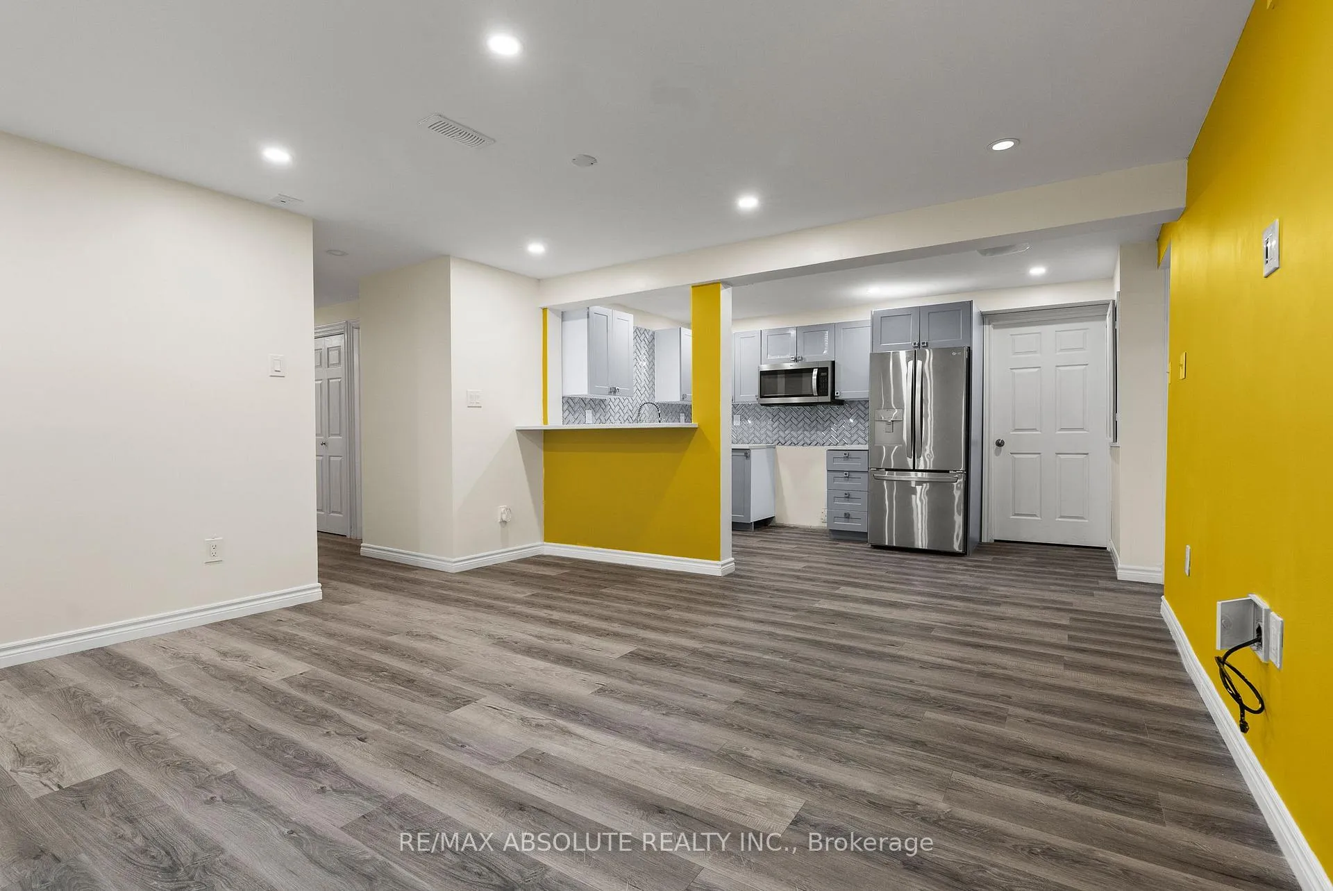 Photo 12 of 6 Howard Court, Ottawa, Barrhaven - Hearts Desire — HOMEH