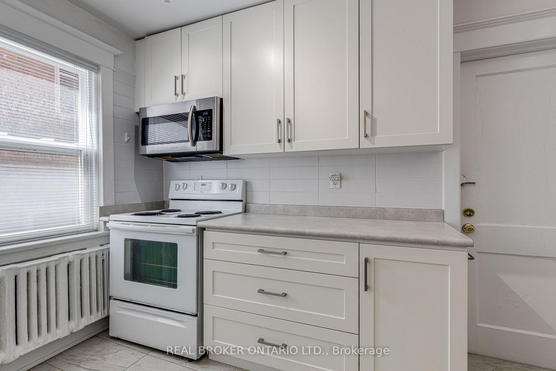 Photo 12 of Unit G/F, 72 Glen Manor Drive, Toronto, The Beaches — HOMEH