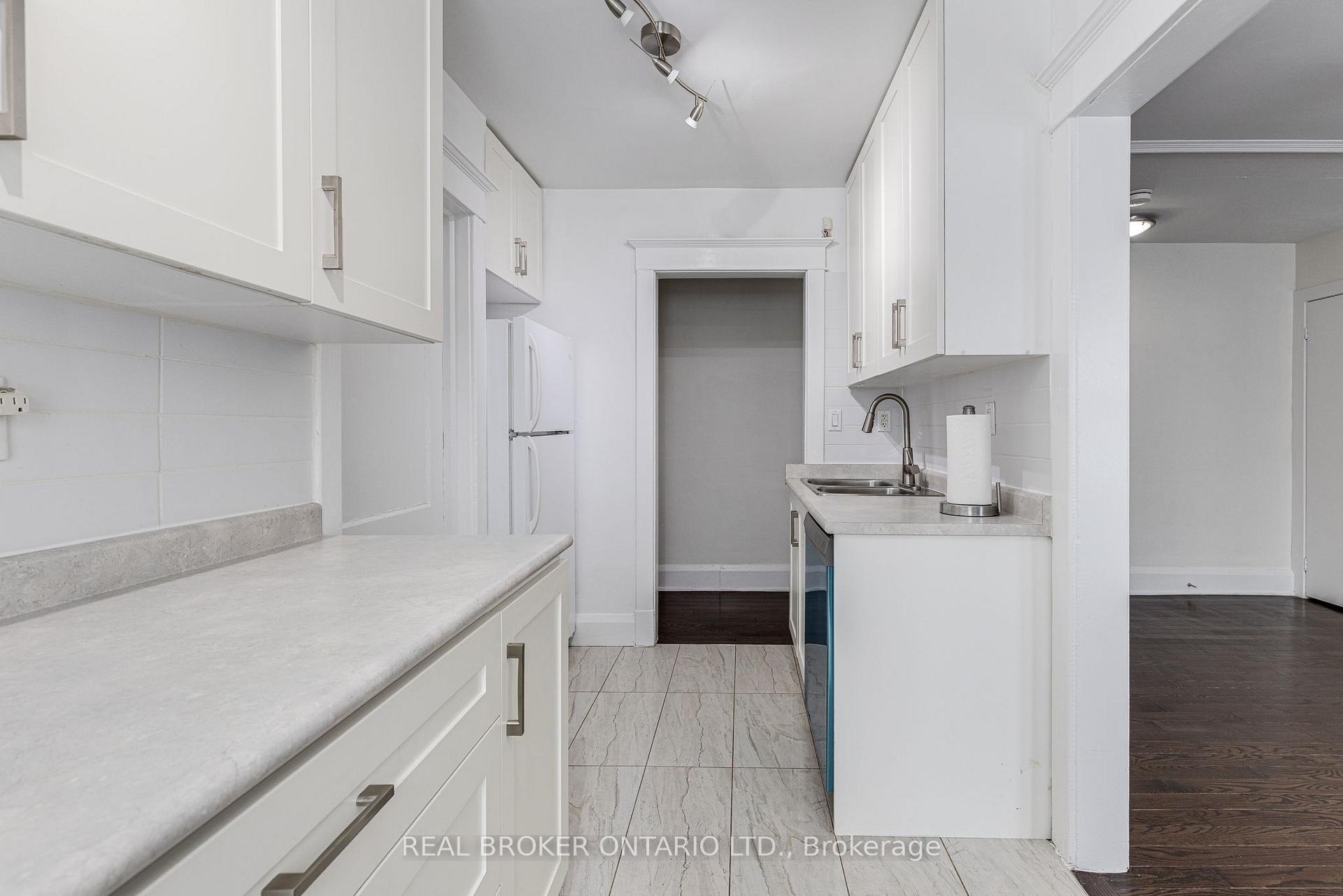 Photo 13 of Unit G/F, 72 Glen Manor Drive, Toronto, The Beaches — HOMEH