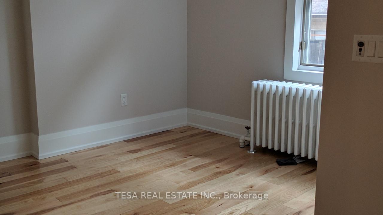 Photo 12 of Unit Main, 648 Bathurst Street, Toronto, Palmerston-Little Italy — HOMEH