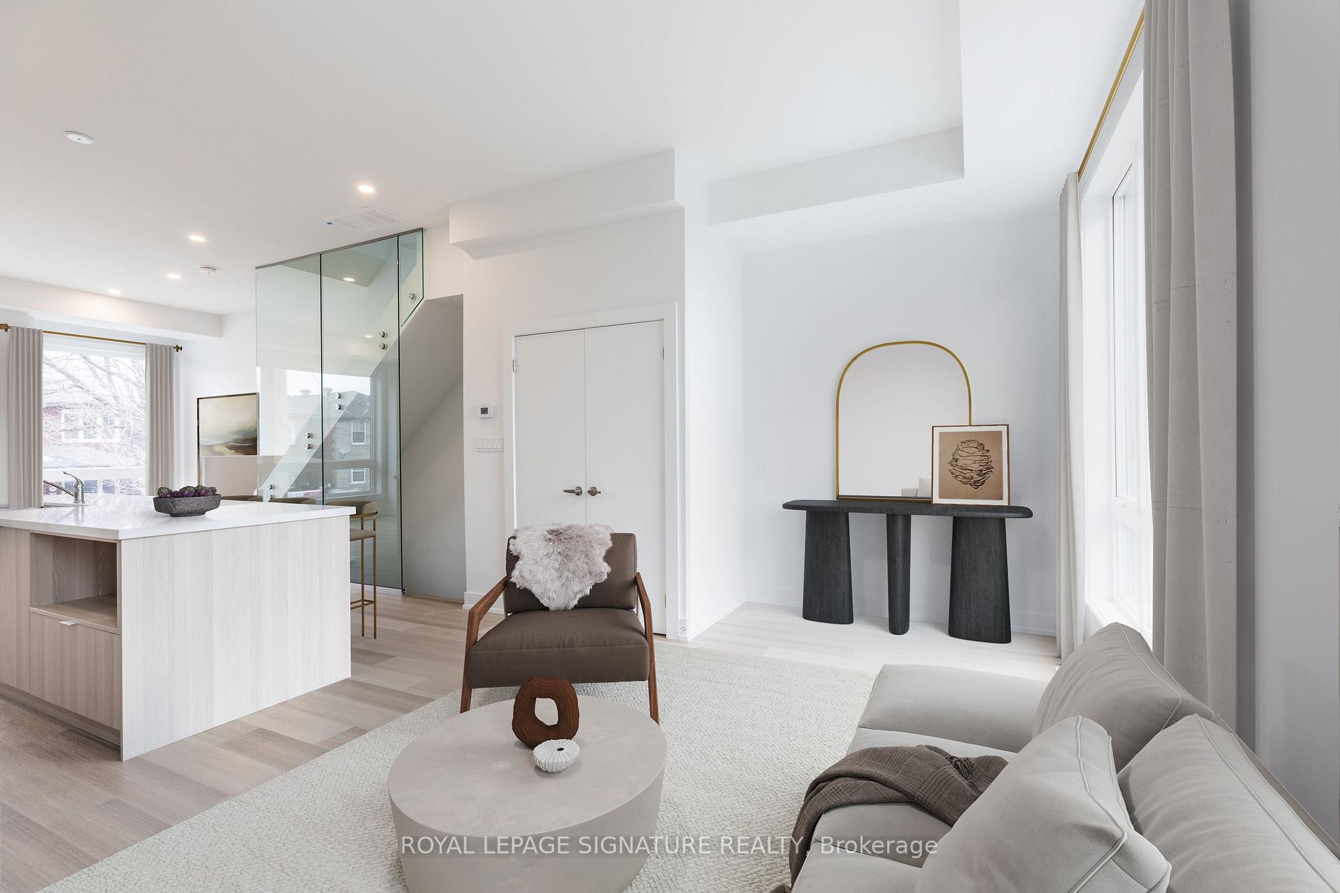 Photo 6 of 268 Atlas Avenue, Toronto, Humewood-Cedarvale — HOMEH