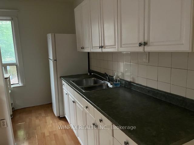 Photo 7 of Unit Apt # 2, 2222 Queen Street E, Toronto, The Beaches — HOMEH