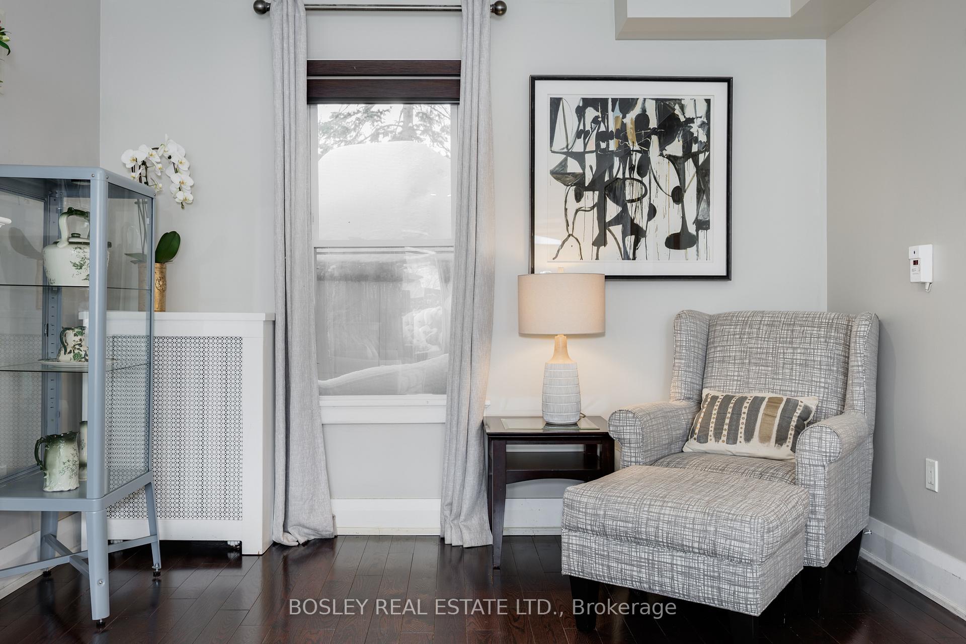Photo 6 of 14 Swanwick Avenue, Toronto, The Beaches — HOMEH