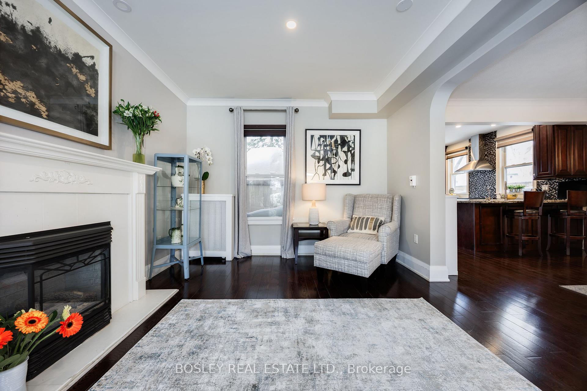 Photo 7 of 14 Swanwick Avenue, Toronto, The Beaches — HOMEH