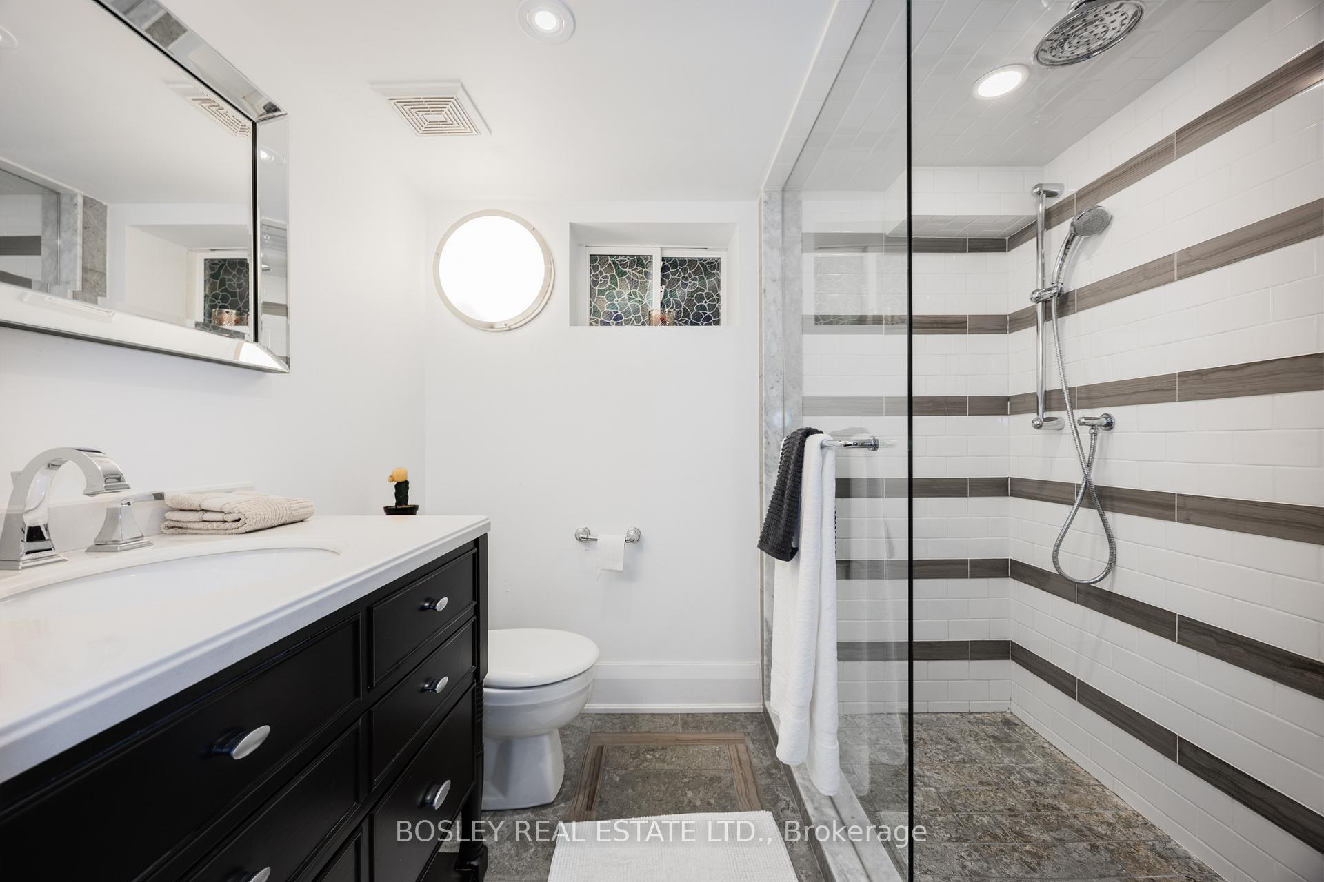 Photo 32 of 14 Swanwick Avenue, Toronto, The Beaches — HOMEH
