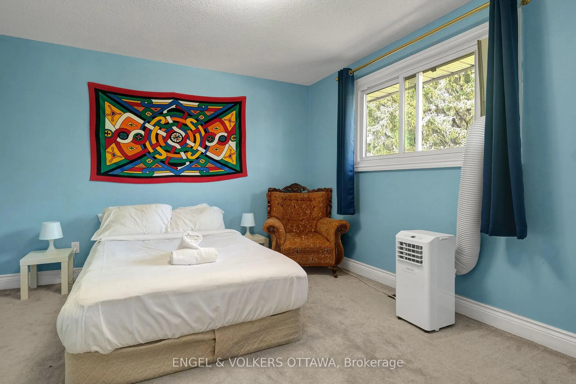 Photo 14 of Unit A, 621 Pleasant Park Road, Ottawa, Playfair Park — HOMEH