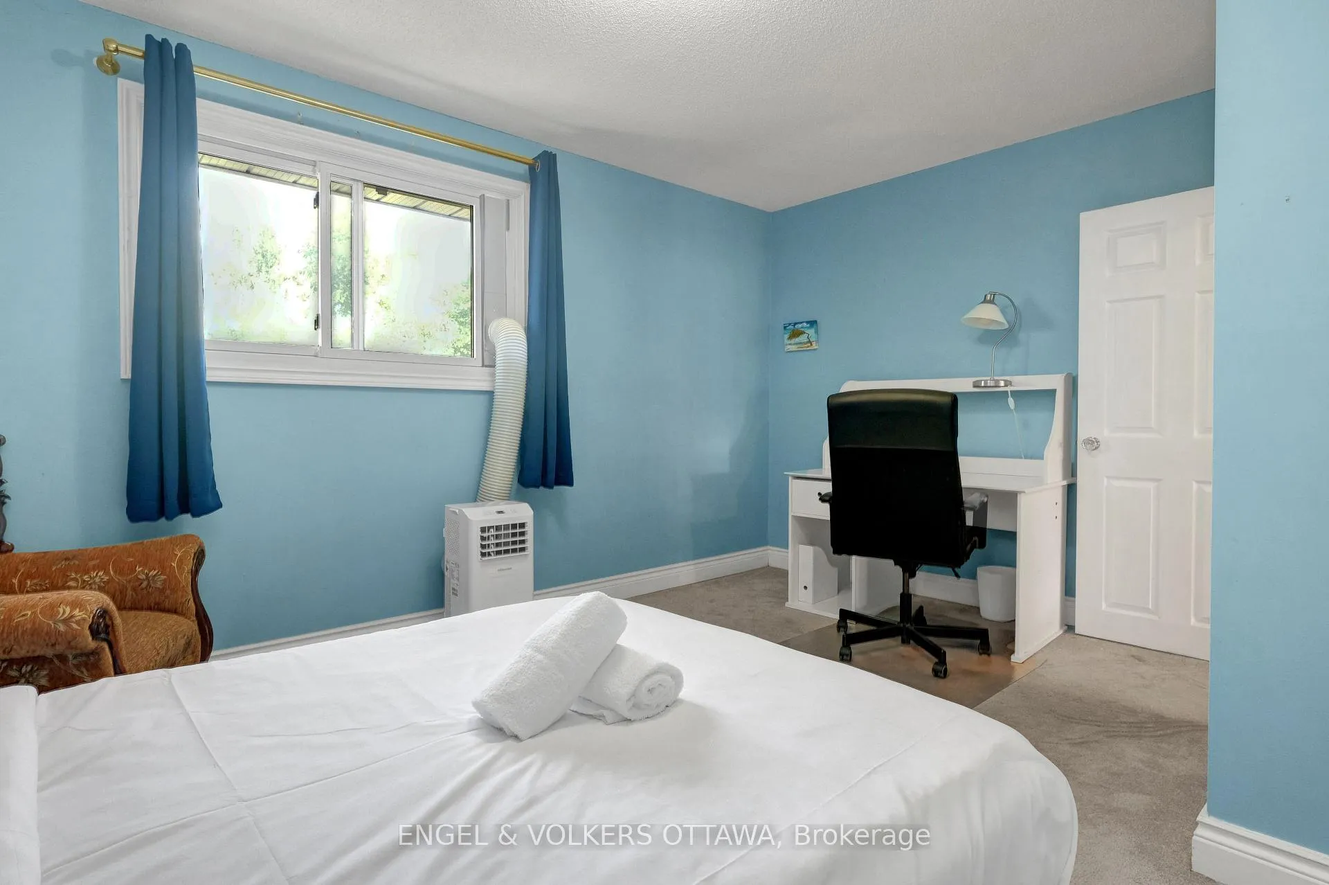 Photo 16 of Unit A, 621 Pleasant Park Road, Ottawa, Playfair Park — HOMEH
