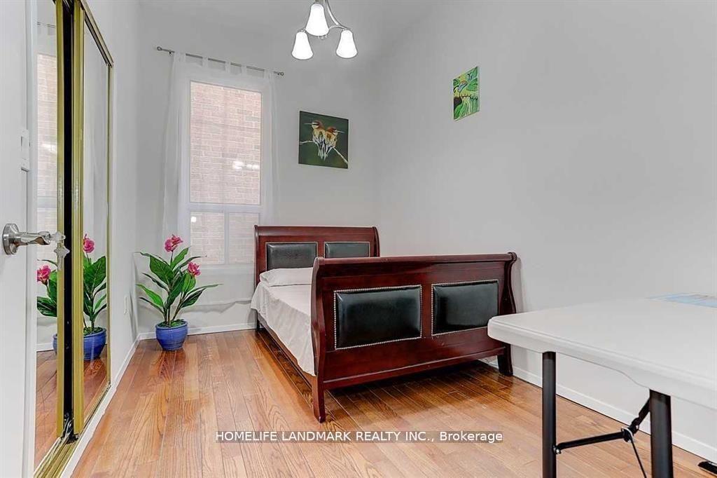 Photo 11 of 20 Grove Avenue, Toronto, Trinity-Bellwoods — HOMEH