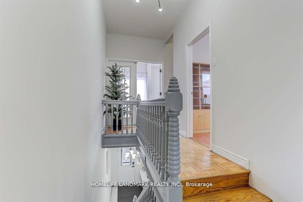 Photo 14 of 20 Grove Avenue, Toronto, Trinity-Bellwoods — HOMEH