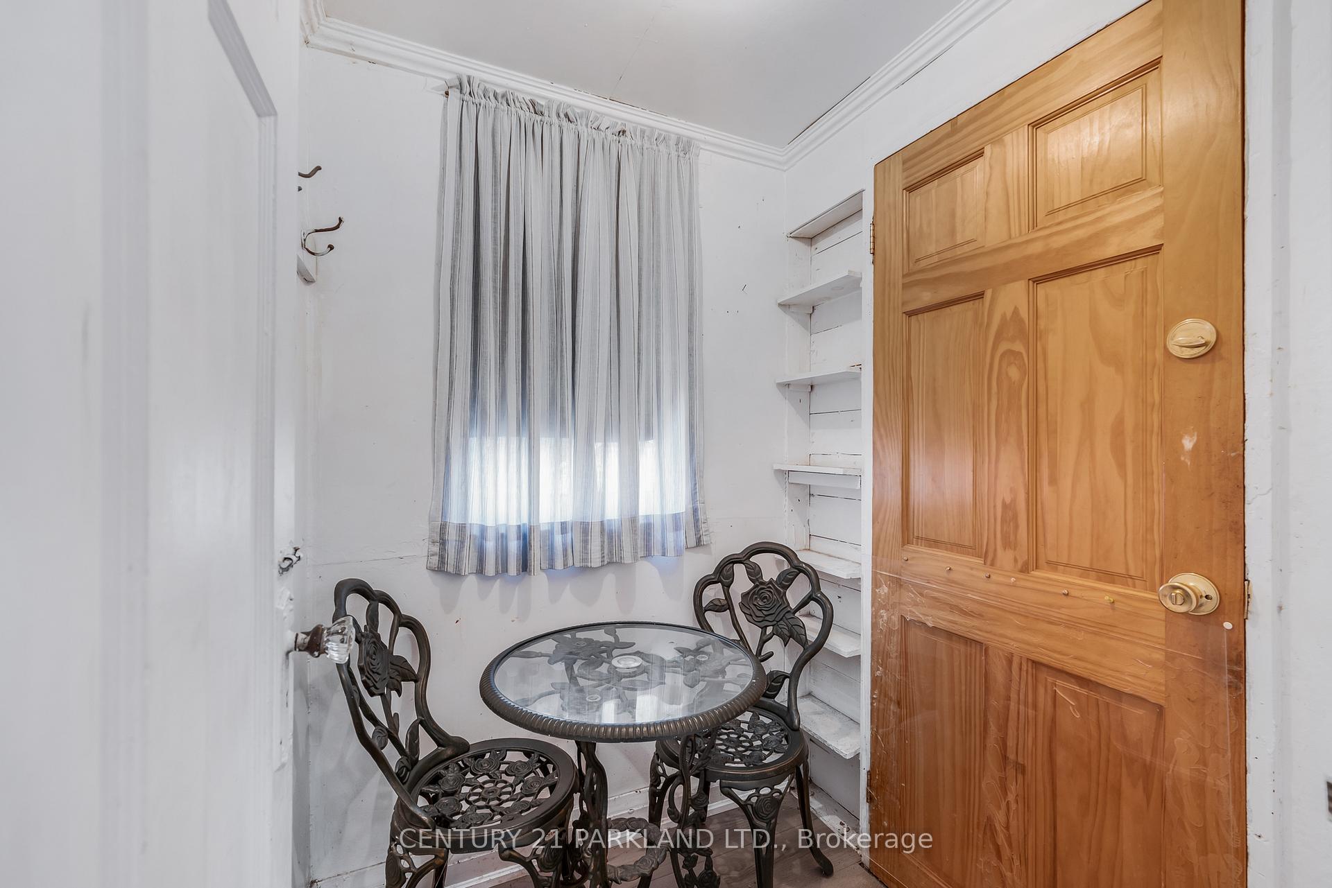 Photo 18 of 11 Lamb Avenue, Toronto, Greenwood-Coxwell — HOMEH