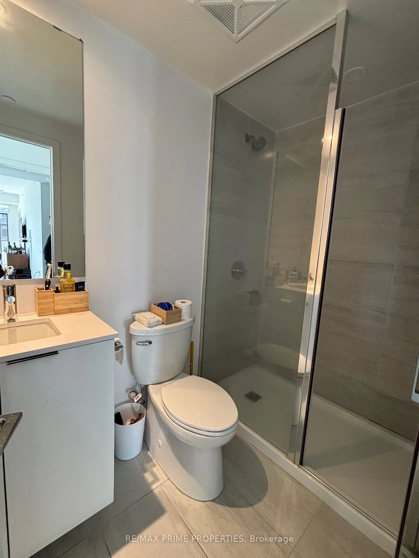 Photo 8 of Unit 823, 50 Power Street, Toronto, Moss Park — HOMEH