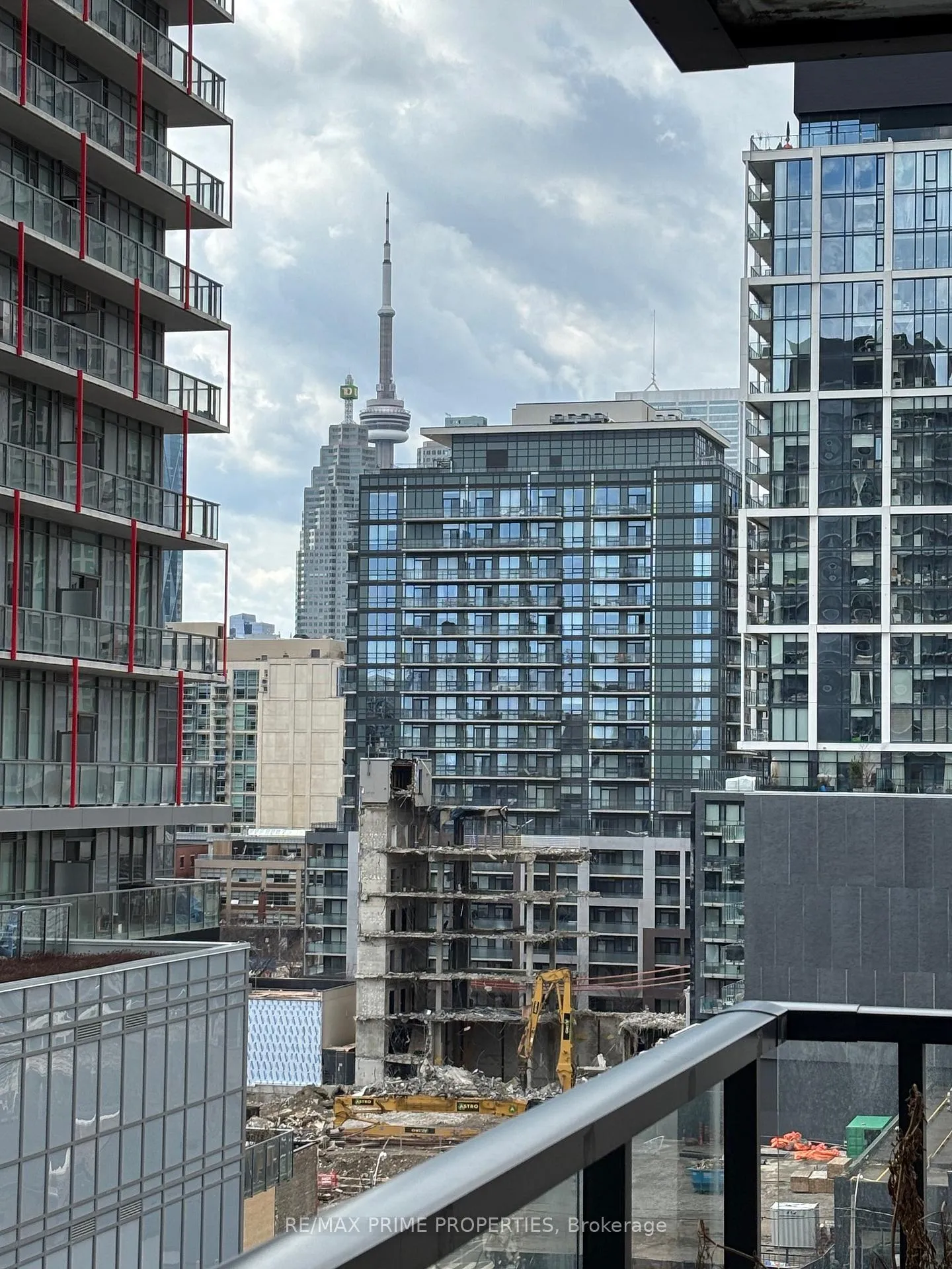 Photo 10 of Unit 823, 50 Power Street, Toronto, Moss Park — HOMEH