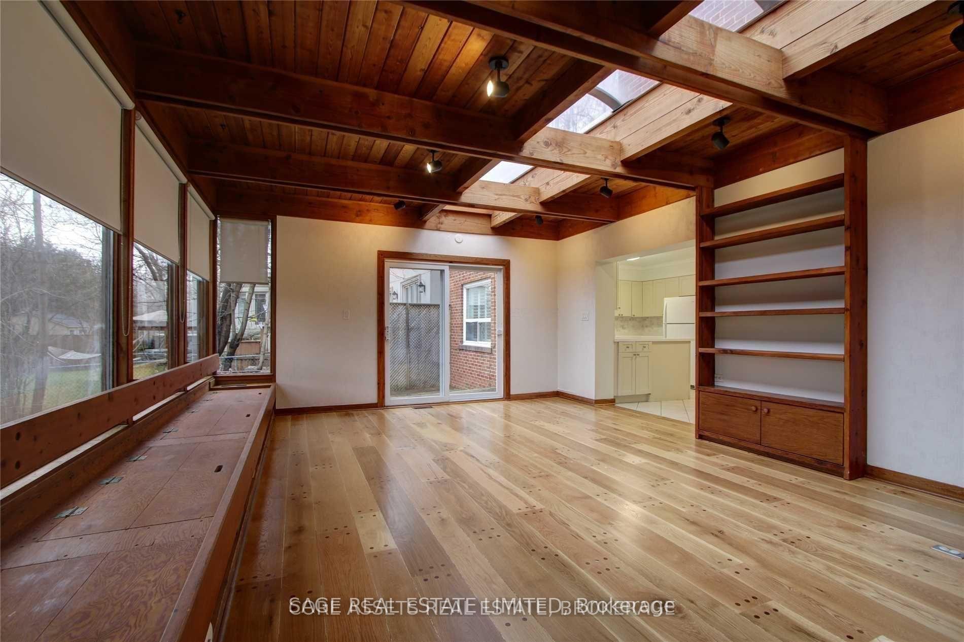 Photo 9 of 596 St. Clements Avenue, Toronto, Forest Hill North — HOMEH