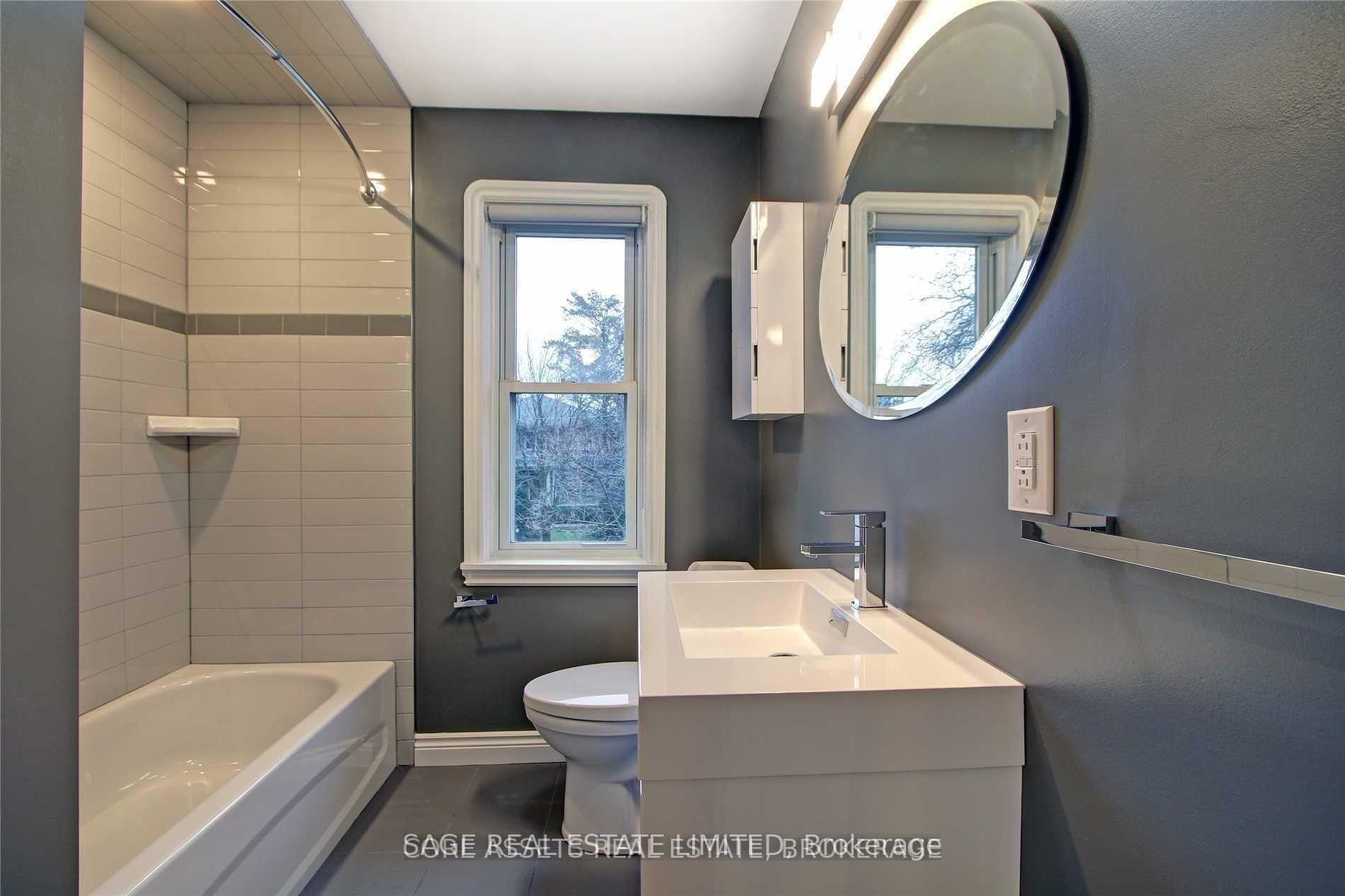Photo 15 of 596 St. Clements Avenue, Toronto, Forest Hill North — HOMEH