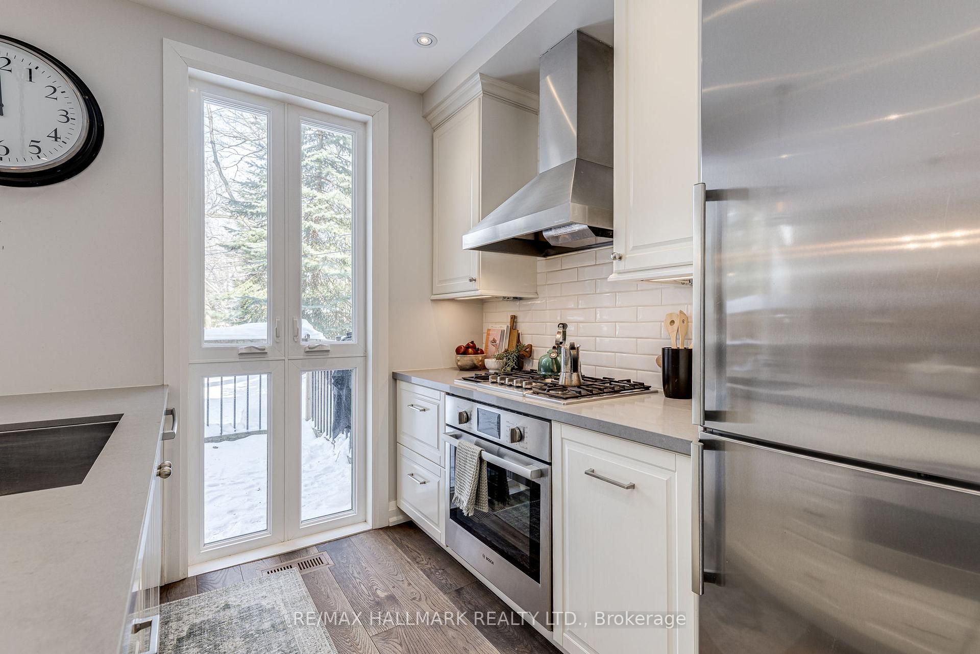 Photo 14 of 8 Fairmount Crescent, Toronto, Woodbine Corridor — HOMEH