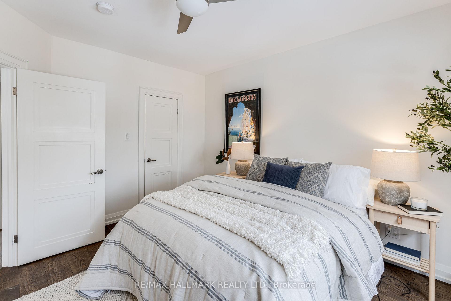 Photo 18 of 8 Fairmount Crescent, Toronto, Woodbine Corridor — HOMEH