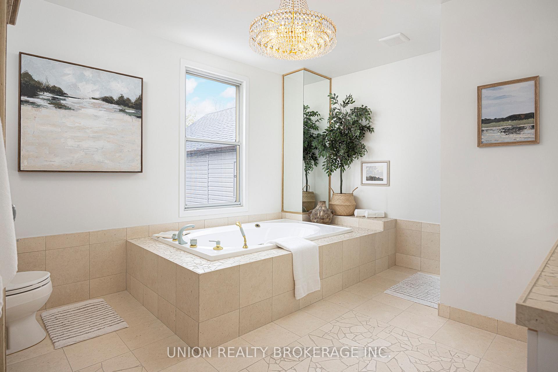 Photo 25 of 35 Brooklyn Avenue, Toronto, South Riverdale — HOMEH