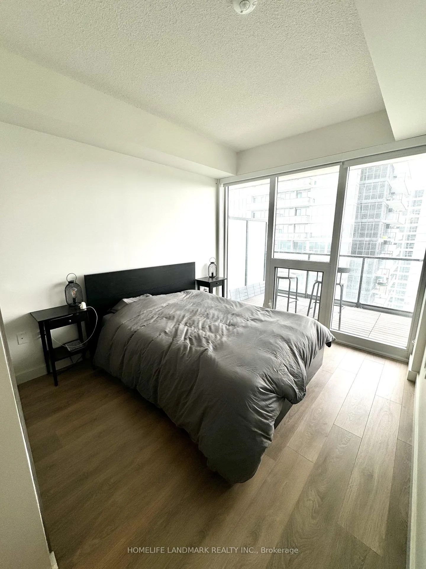 Photo 7 of Unit 3006, 95 Mcmahon Drive, North York, Bayview Village — HOMEH