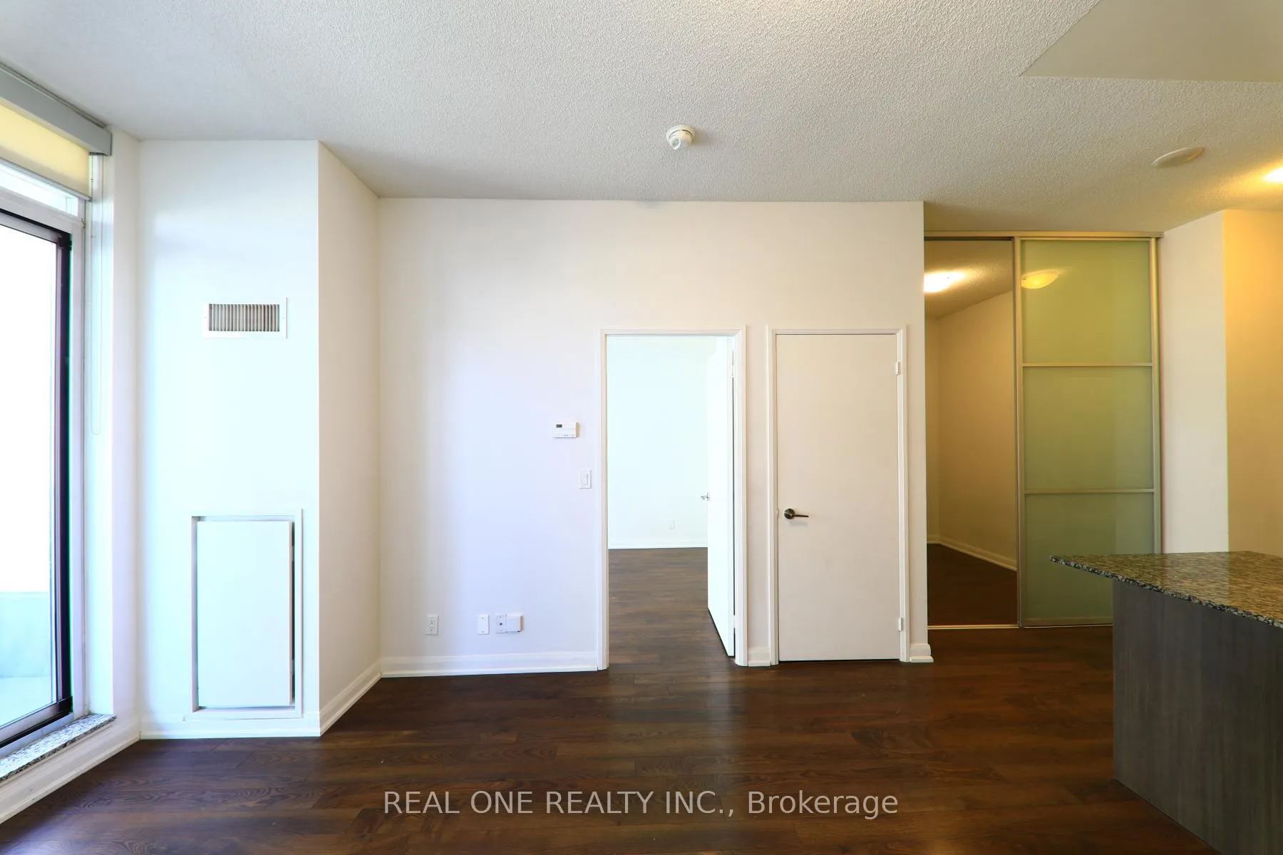 Photo 8 of Unit 506, 500 Sherbourne Street, Toronto, North St. James Town — HOMEH