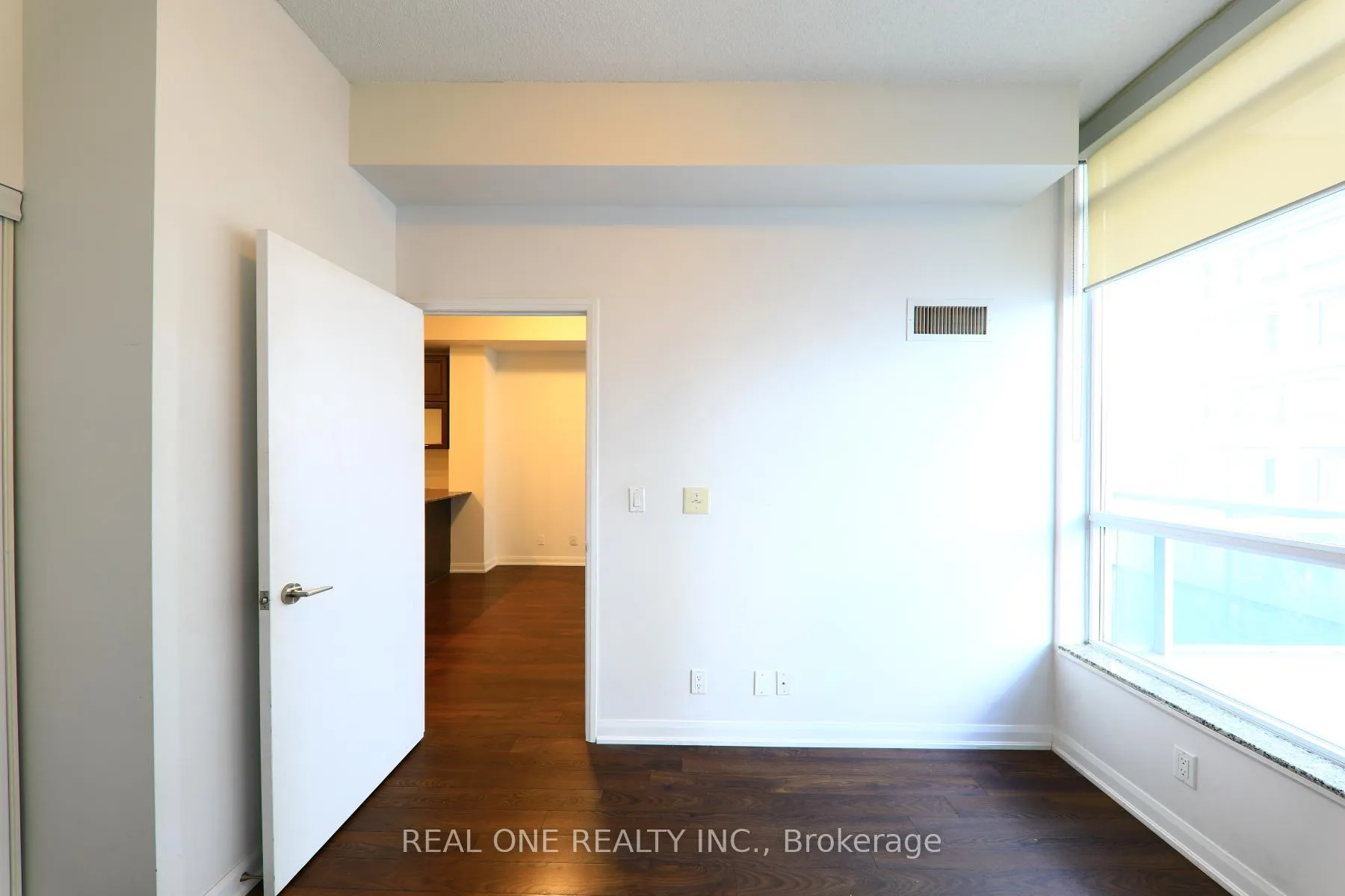 Photo 13 of Unit 506, 500 Sherbourne Street, Toronto, North St. James Town — HOMEH