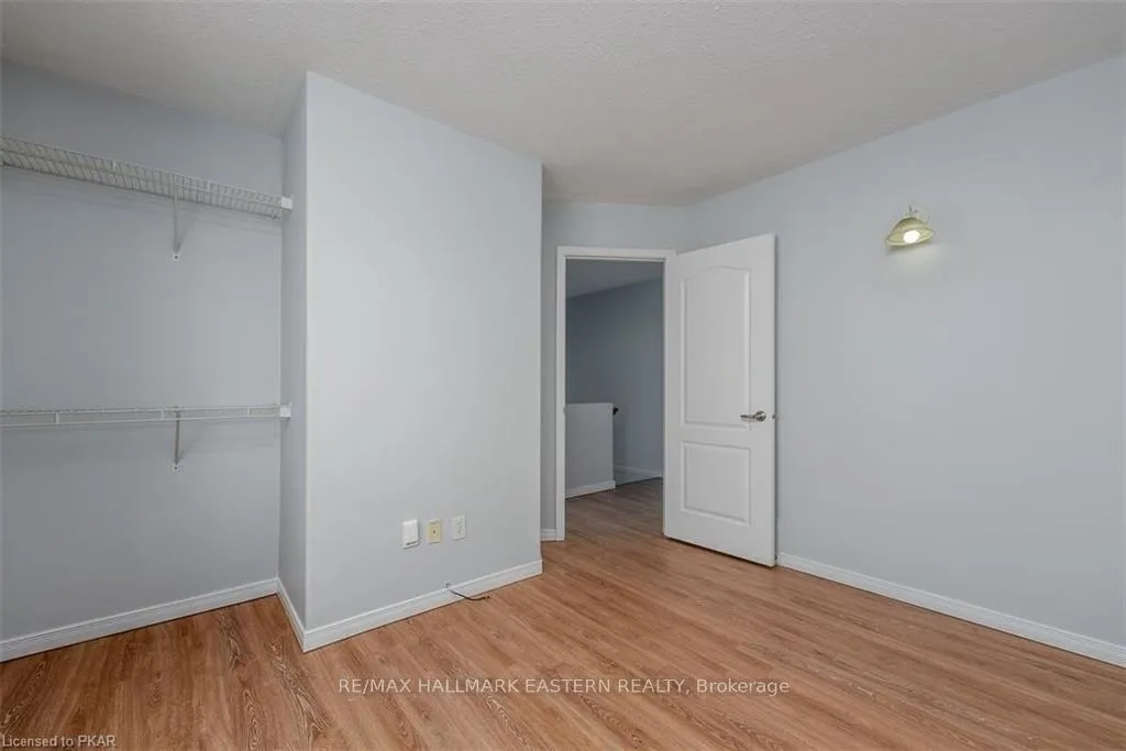 Photo 6 of Unit 705, 246 Spillsbury Drive, Peterborough, Otonabee Ward 1 — HOMEH