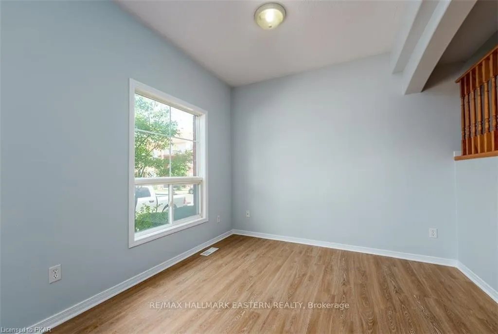 Photo 7 of Unit 705, 246 Spillsbury Drive, Peterborough, Otonabee Ward 1 — HOMEH