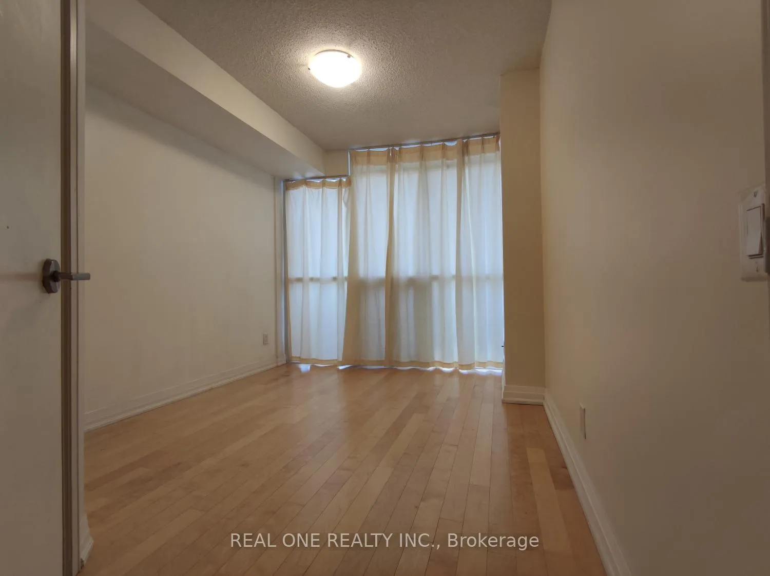 Photo 5 of Unit 2606, 25 Carlton Street, Toronto, Church-Yonge Corridor — HOMEH