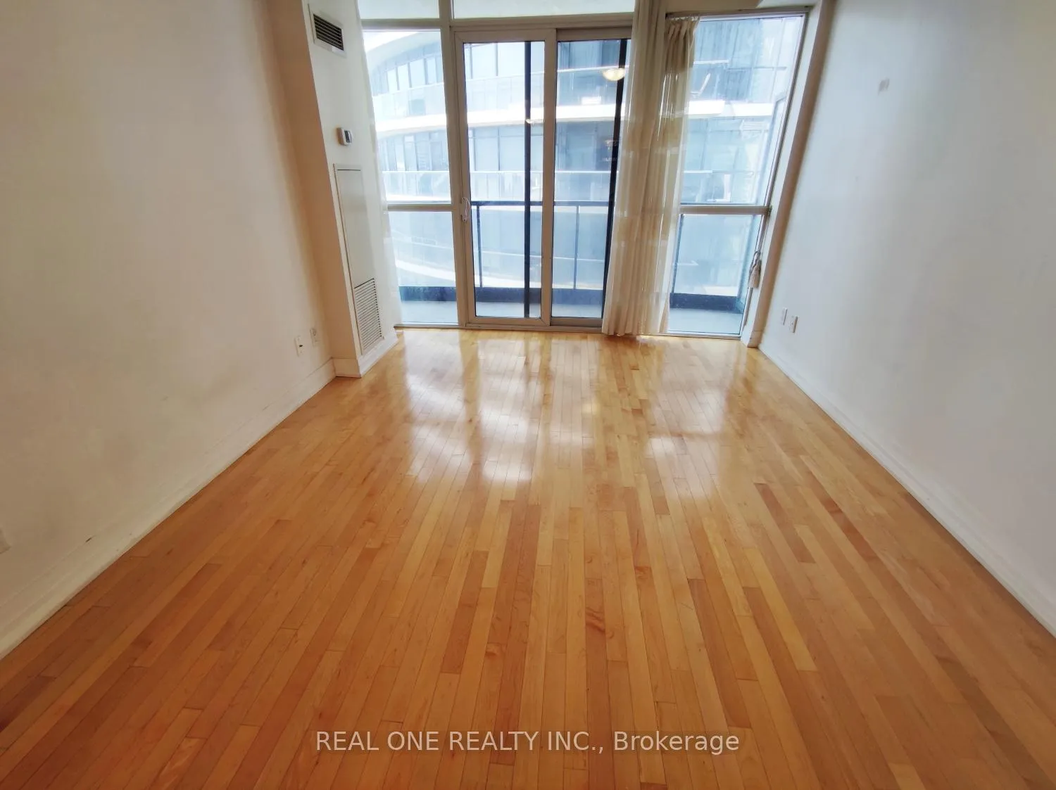 Photo 12 of Unit 2606, 25 Carlton Street, Toronto, Church-Yonge Corridor — HOMEH